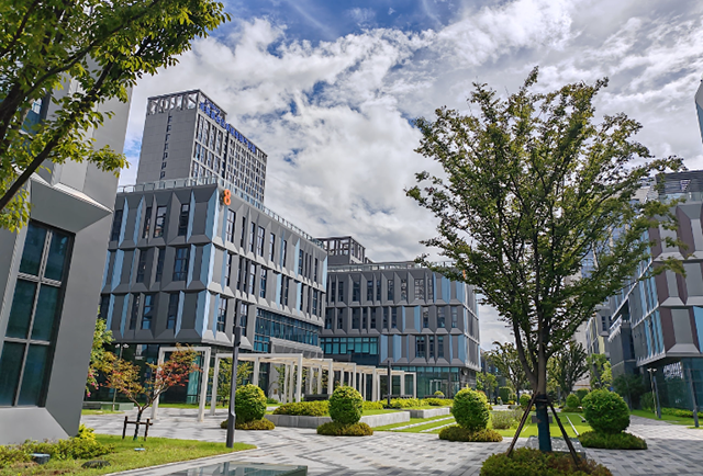 西双版纳工业地产投资新蓝海——新能源产业园区崛起